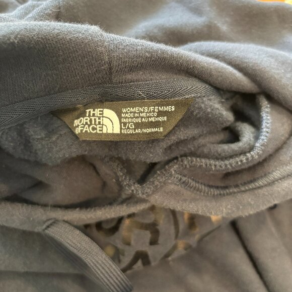 The North Face Women's L Navy Blue Basic Logo Pullover Hoodie Sweater - Picture 2 of 6